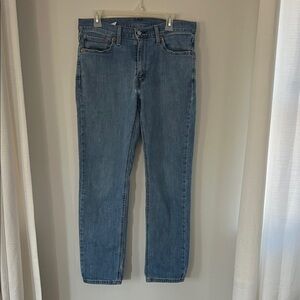Levi's women’s Straight Blue Jeans